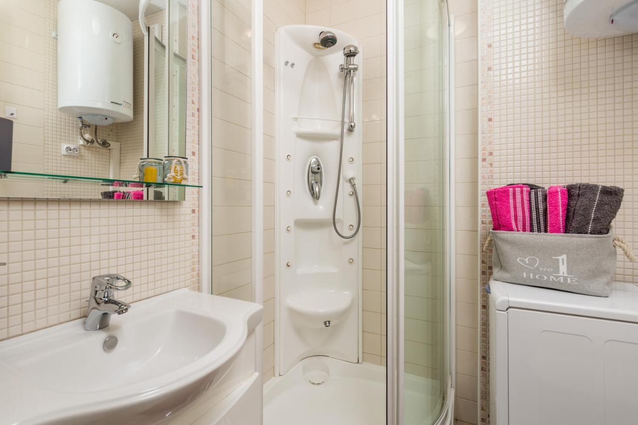 Apartment Maja Opatija With Free Private Parking And Lovely Sea View Terrace מראה חיצוני תמונה