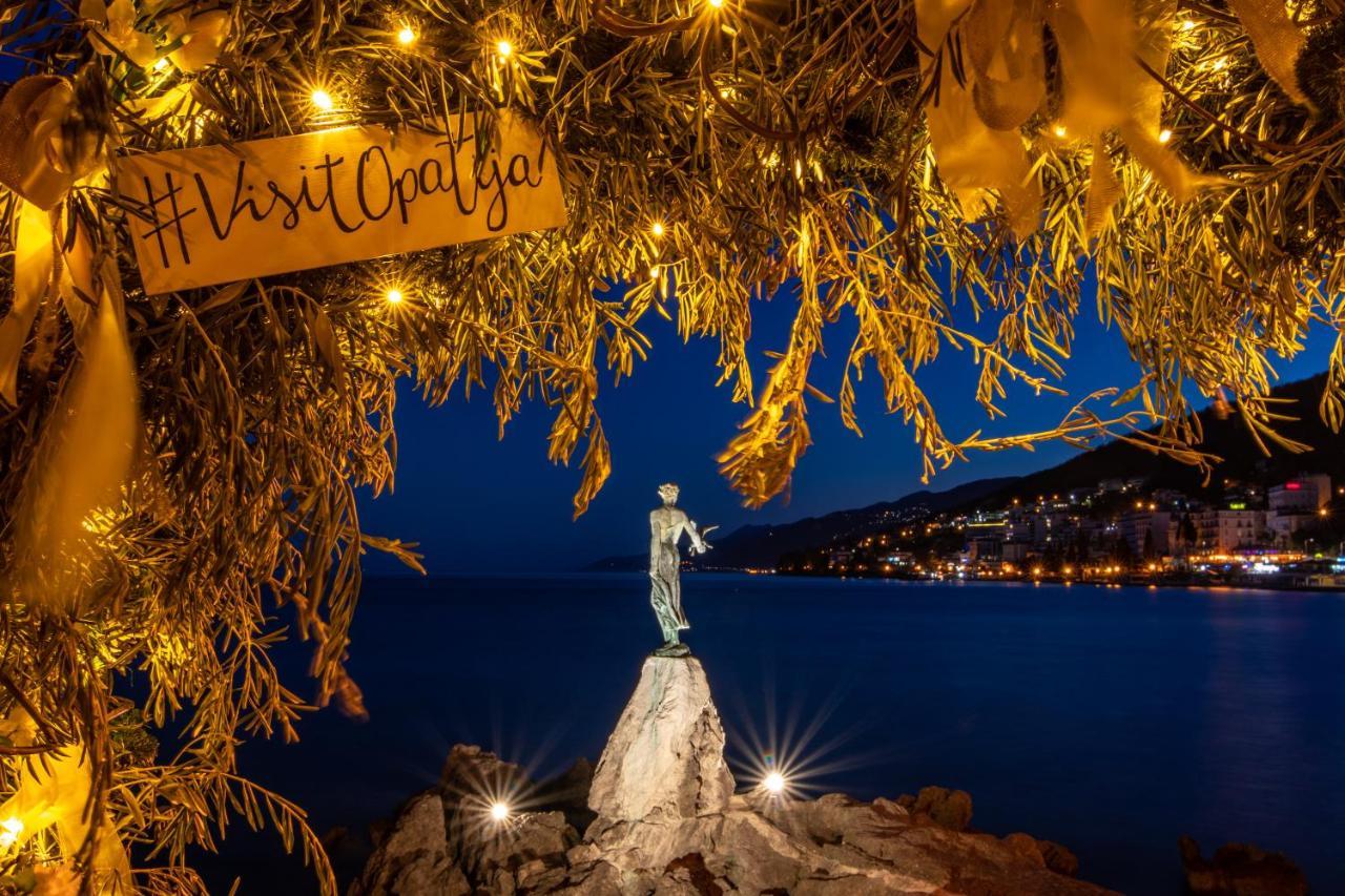 Apartment Maja Opatija With Free Private Parking And Lovely Sea View Terrace מראה חיצוני תמונה