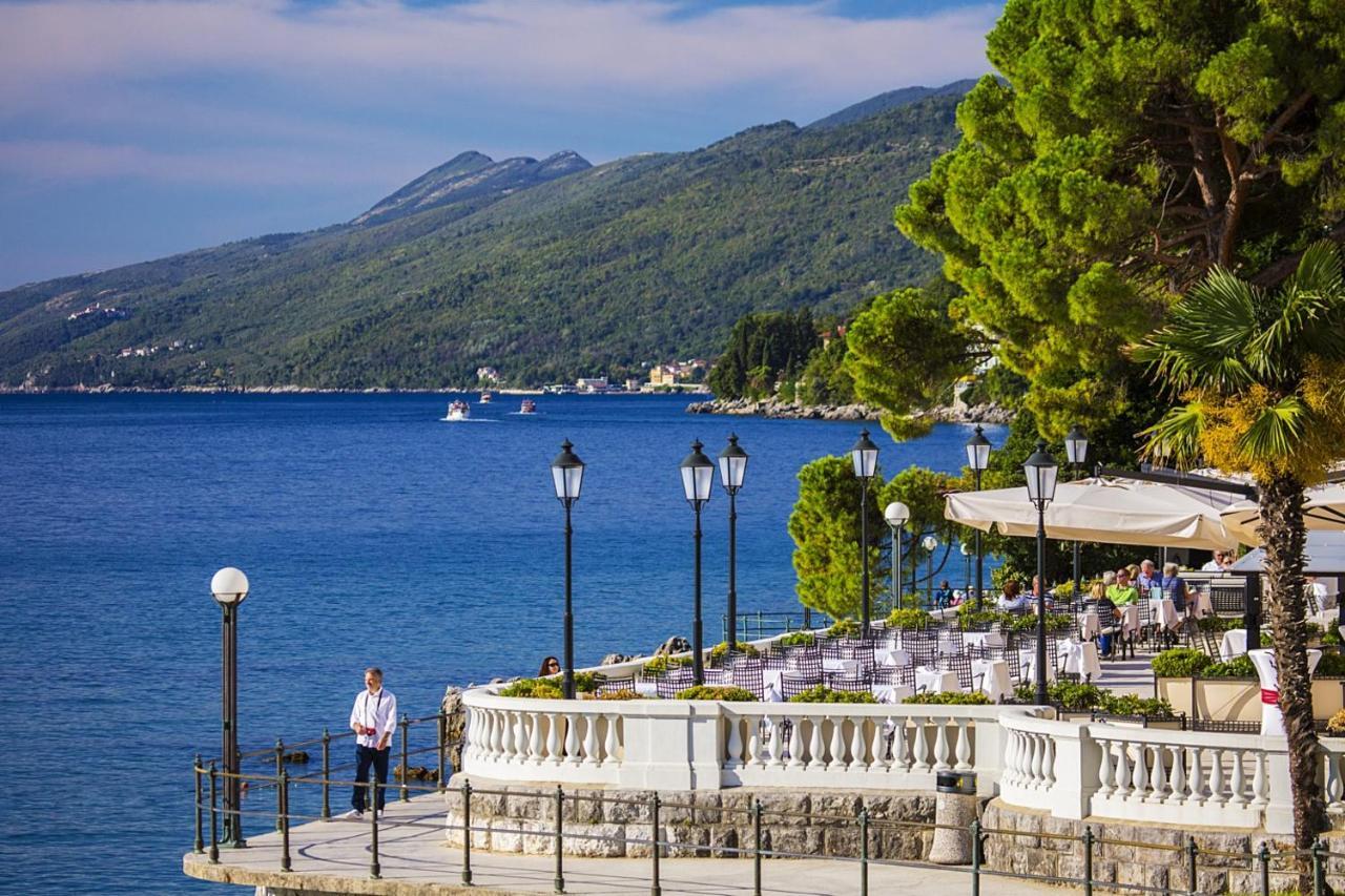 Apartment Maja Opatija With Free Private Parking And Lovely Sea View Terrace מראה חיצוני תמונה